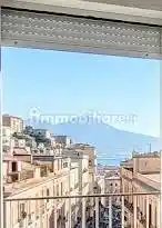 Appartamento in affitto a Napoli