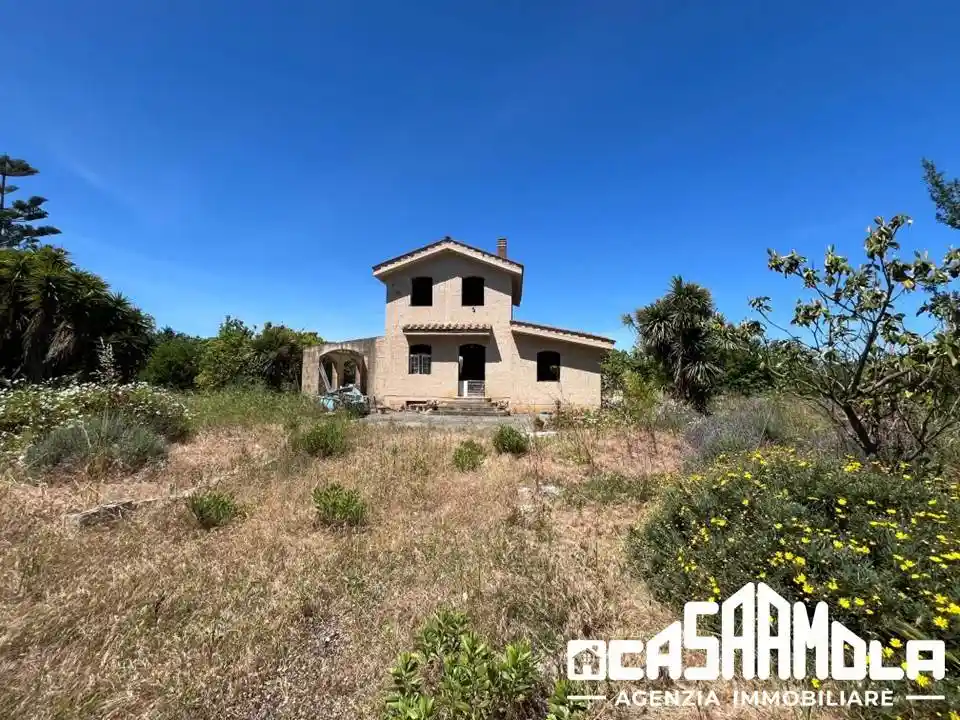 Villa in vendita a Mola di Bari