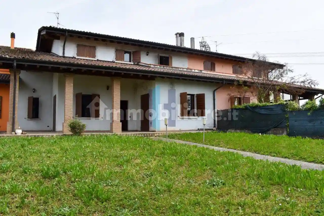 Villetta a schiera - foto 2