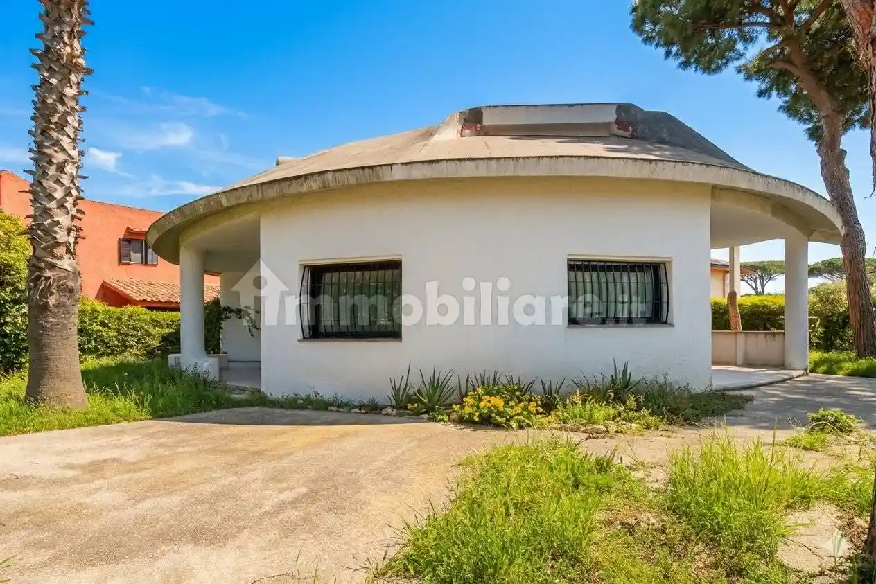 Villa in vendita a Ardea