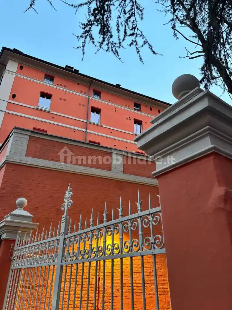 Appartamento in affitto a Bologna