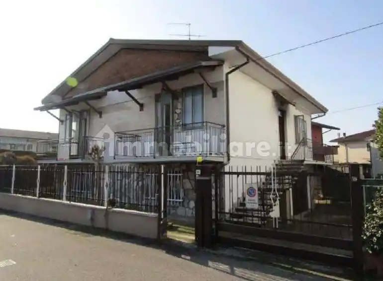 Villa in vendita a Zevio