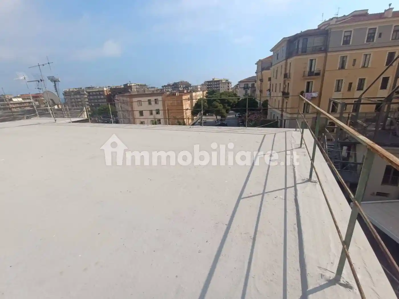 Appartamento in vendita a Salerno