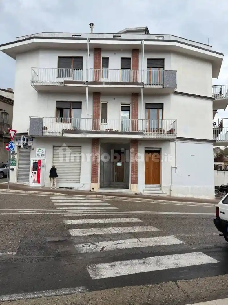 Palazzo - Edificio in vendita a Calitri