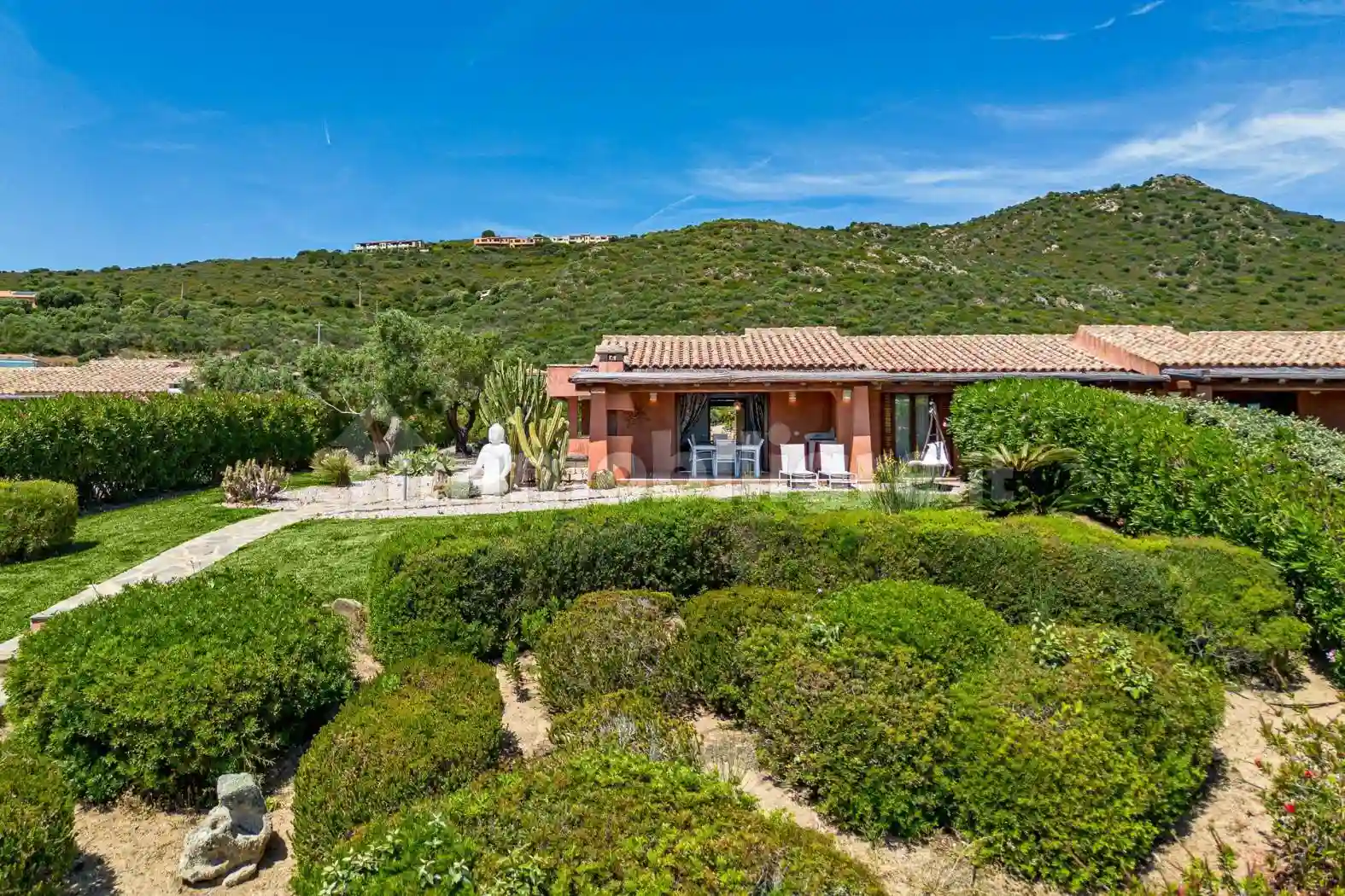 Villa - foto 2