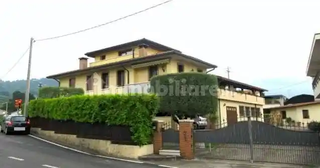 Appartamento in vendita a Pianezze
