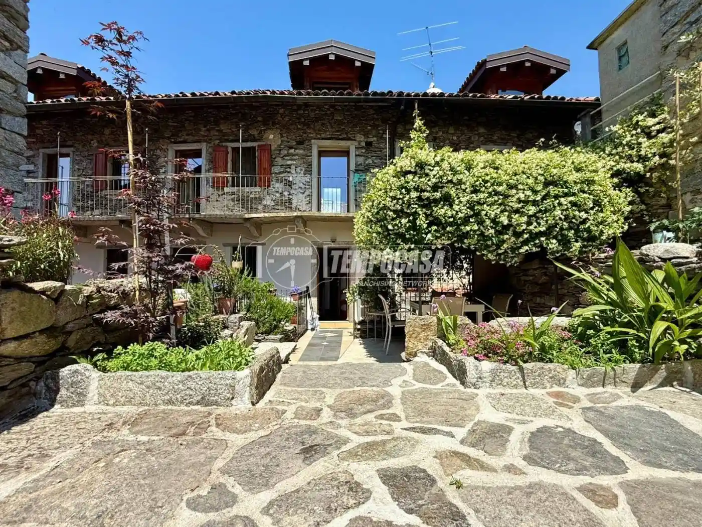 Casa indipendente in vendita a Verbania