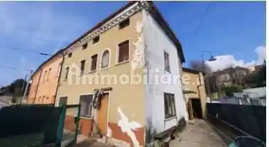 Appartamento in vendita a Pianezze