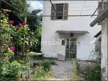 Casa indipendente in vendita a San Giovanni Incarico