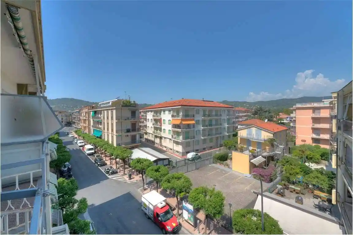 Appartamento in vendita a Diano Marina