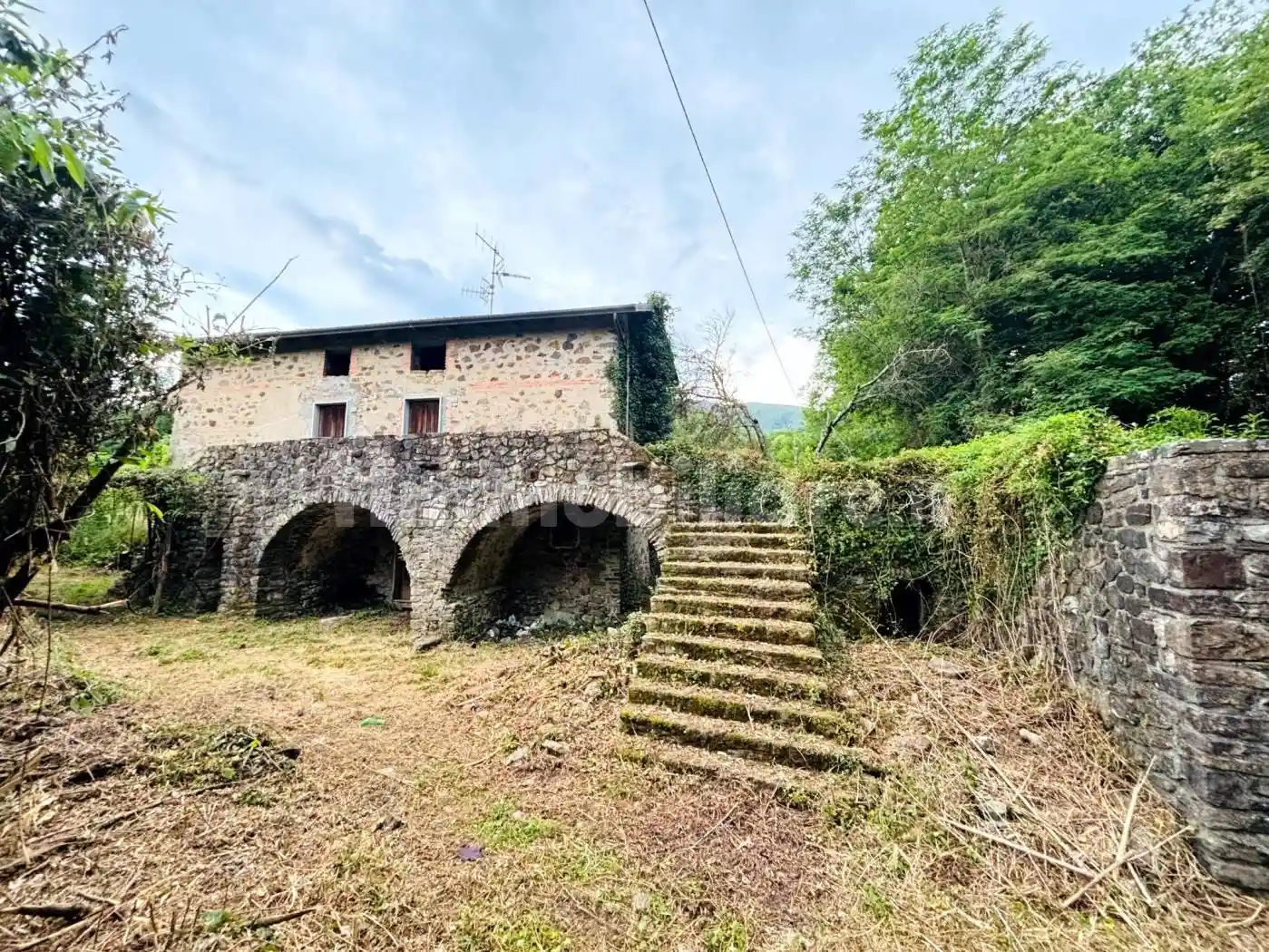 Rustico - Casale in vendita a Villafranca in Lunigiana