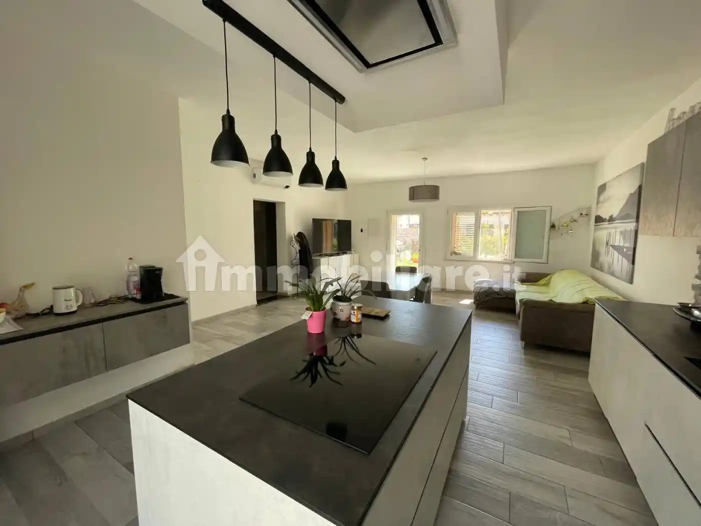 Casa indipendente in vendita a Campiglia Marittima