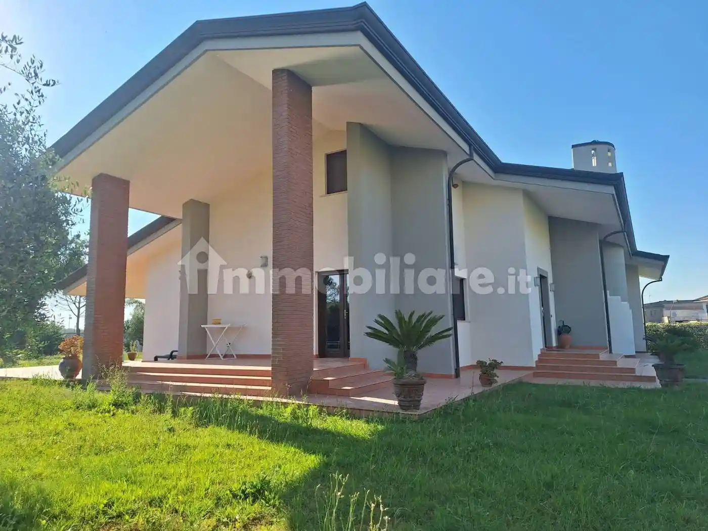 Villa in vendita a Cancello ed Arnone