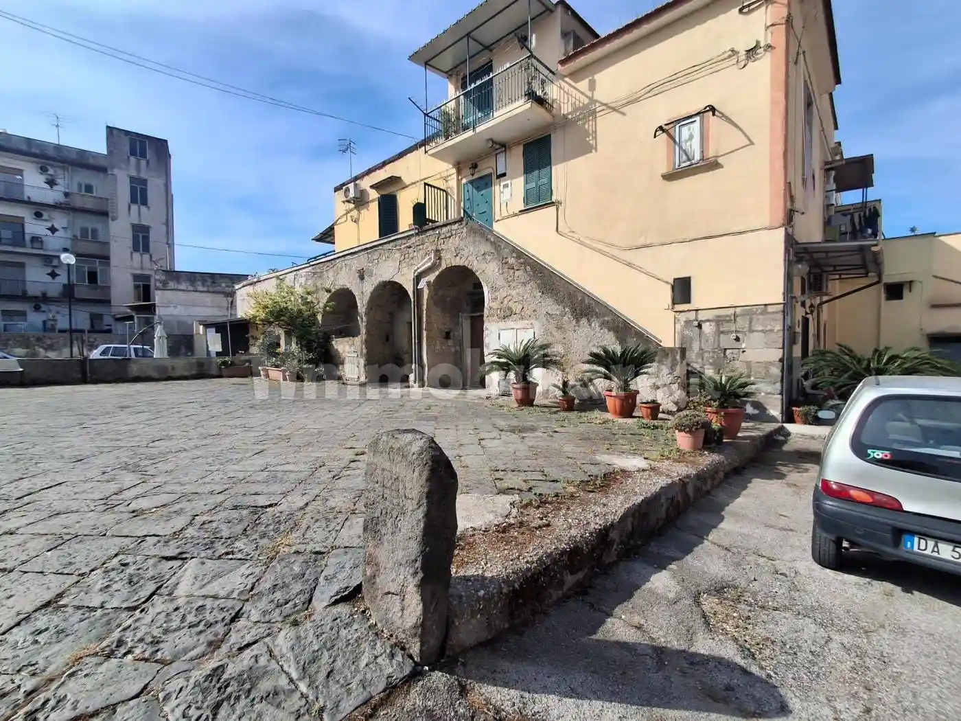 Appartamento in vendita a Napoli