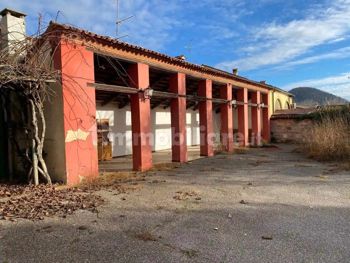 Palazzo - Edificio in vendita a Teolo