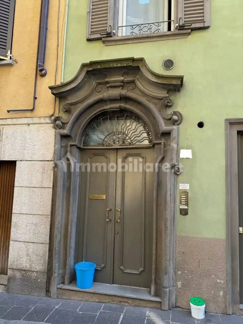 Appartamento in vendita a Alzano Lombardo