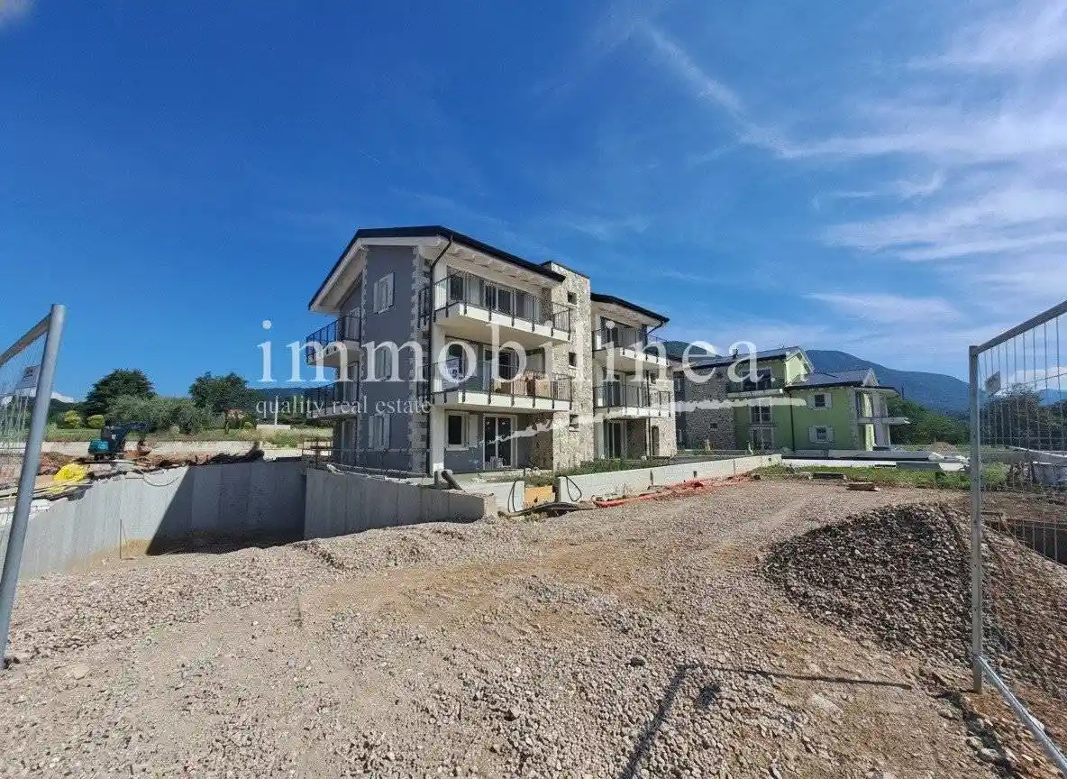 Appartamento in vendita a Costermano sul Garda