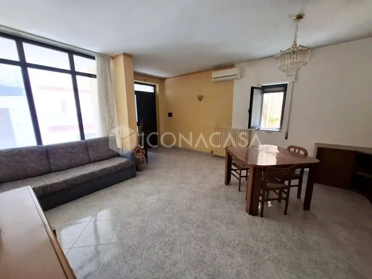 Casa indipendente in vendita a Adelfia