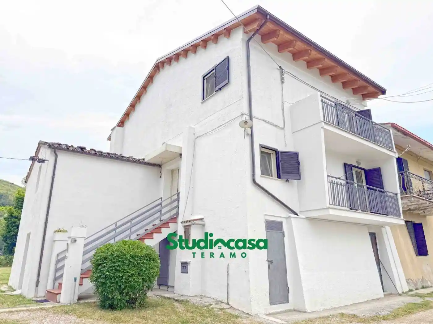 Villa in vendita a Montorio al Vomano