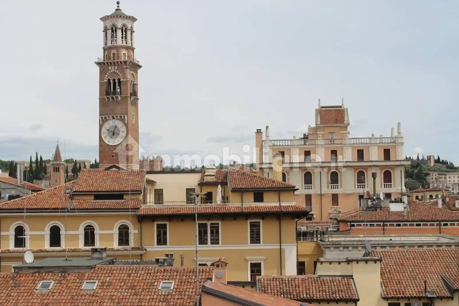 Appartamento in affitto a Verona