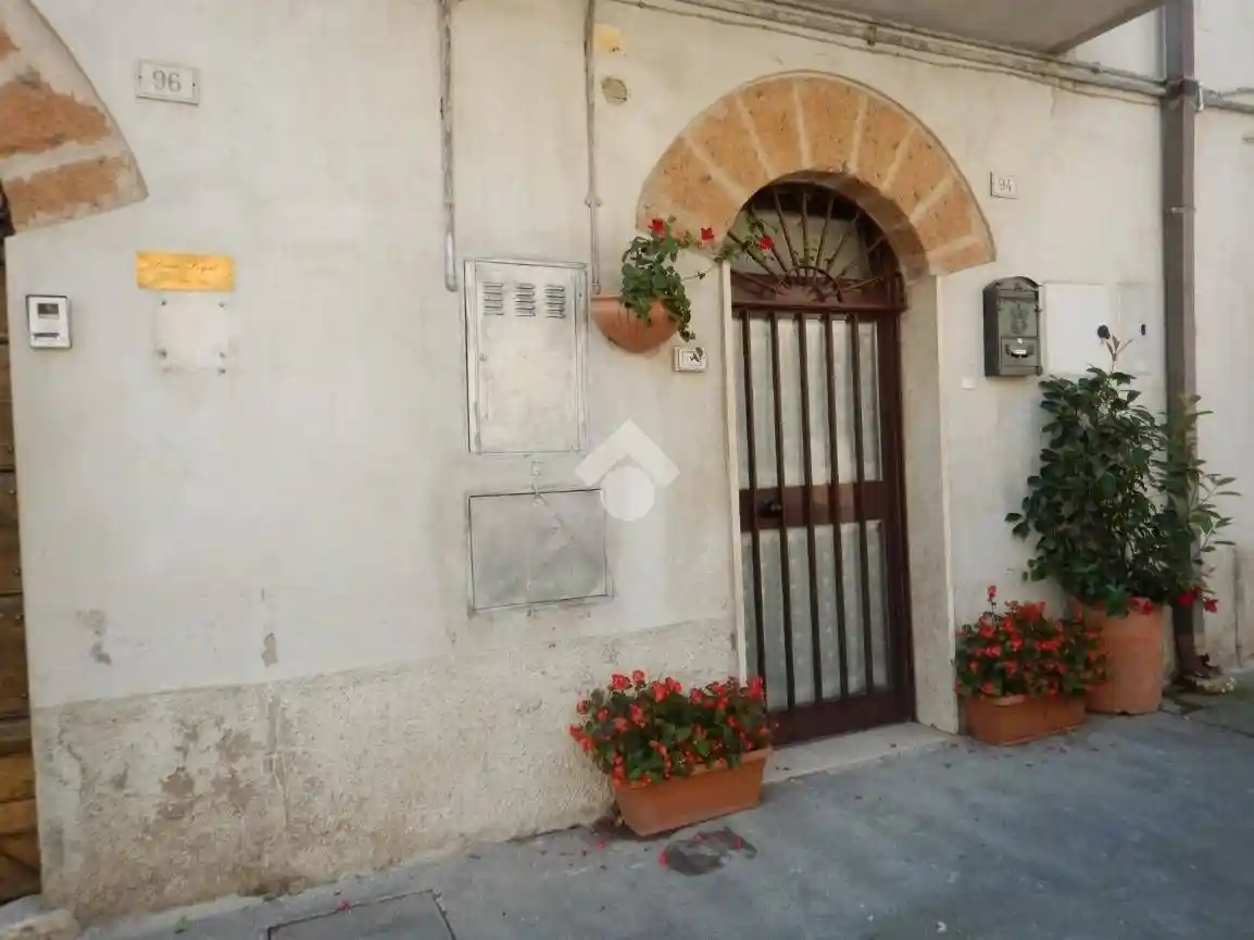 Appartamento in vendita a Castel Sant'Elia