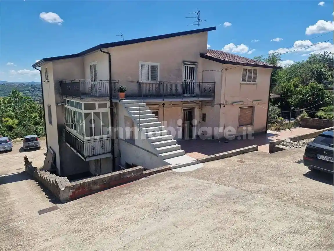 Appartamento in vendita a San Leucio del Sannio