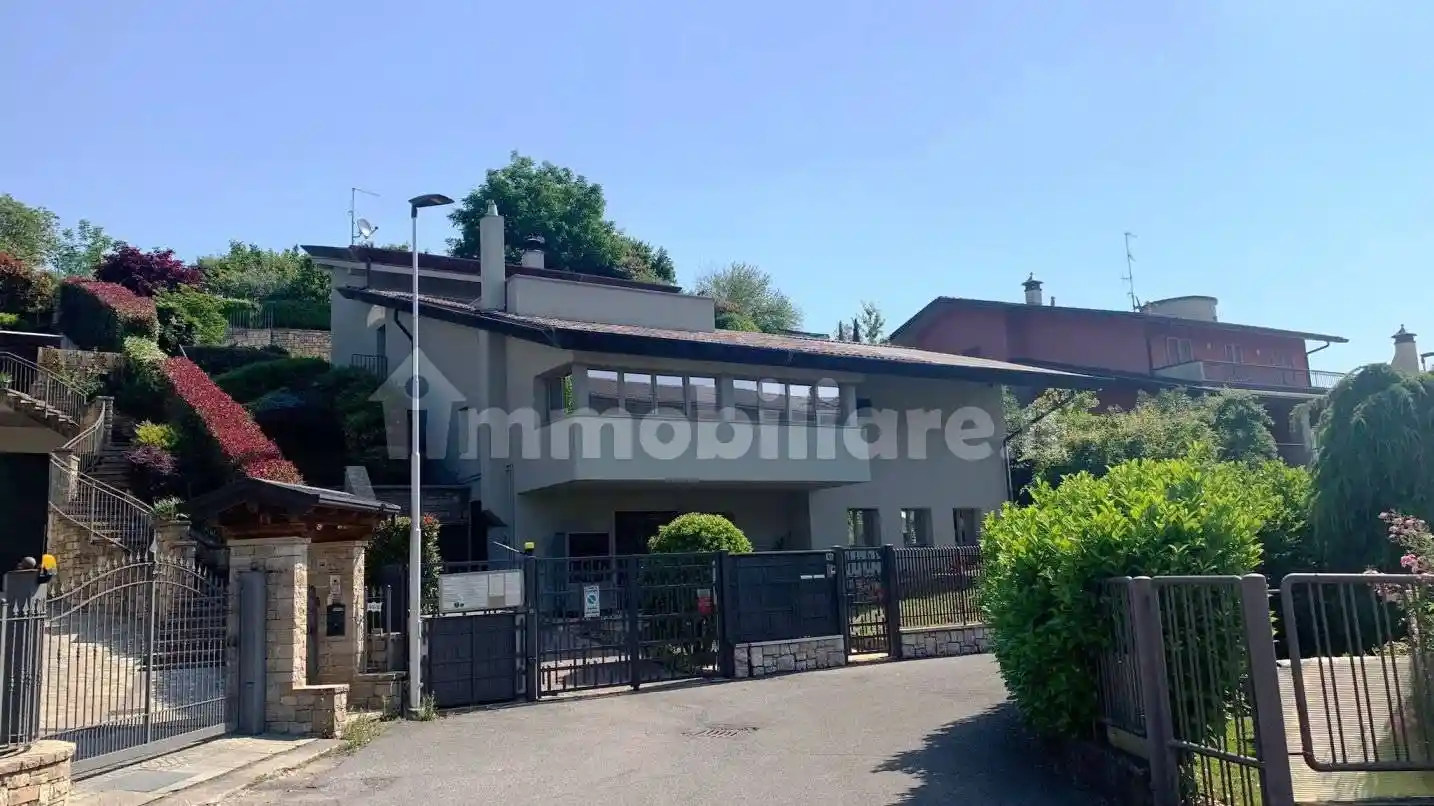 Villa in vendita a Villa d'Almè
