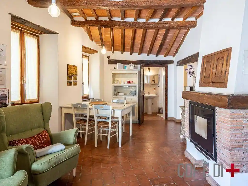 Appartamento in vendita a Pitigliano