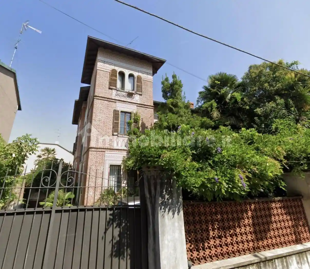 Villa in vendita a Bollate