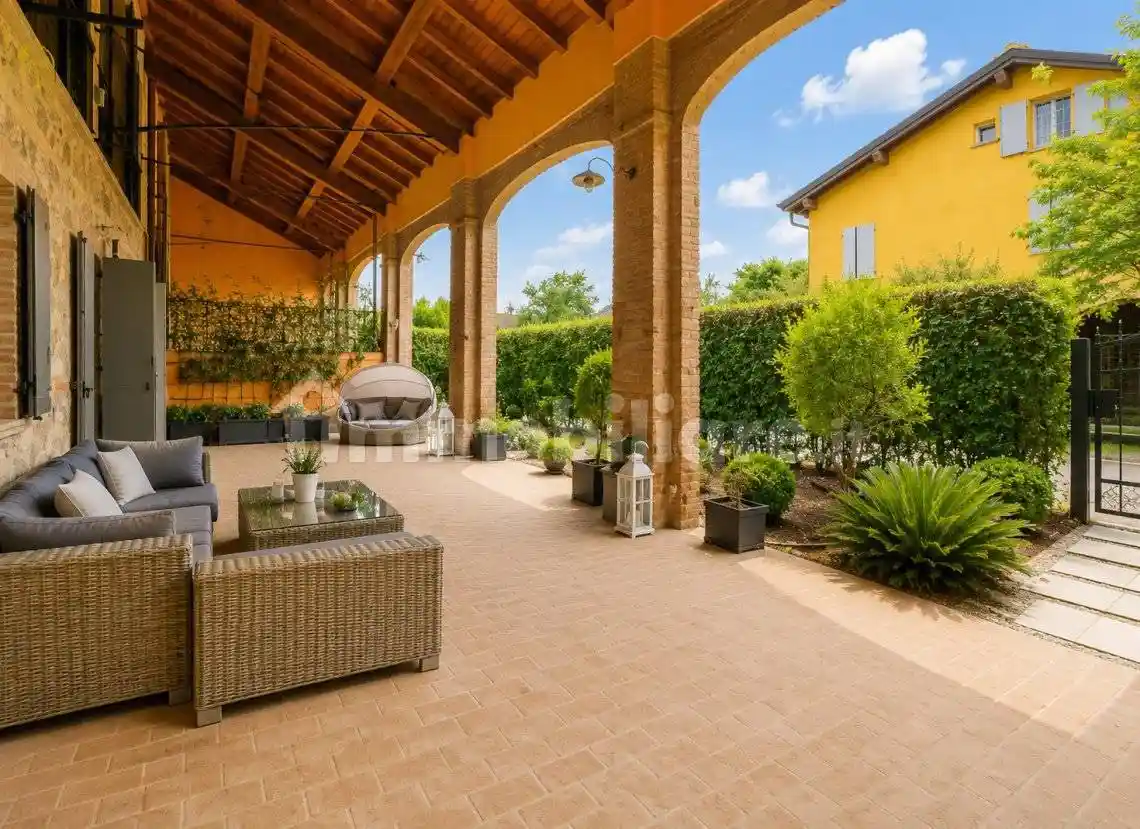 Villa in vendita a Parma