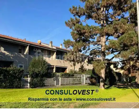 Villetta a schiera in vendita a Burago di Molgora