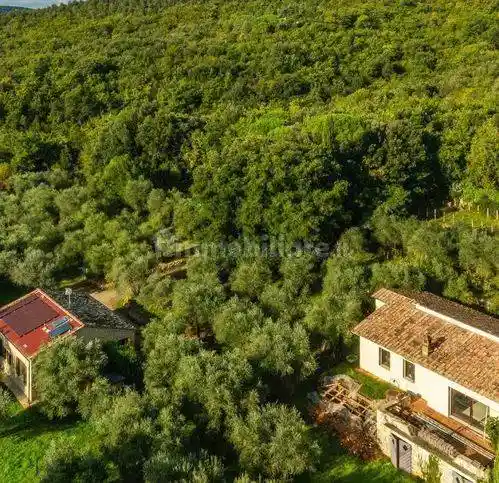 Rustico - Casale in vendita a Monteriggioni