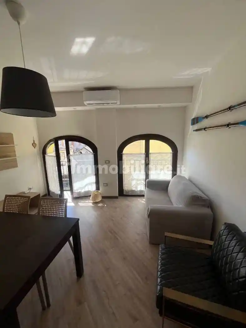 Appartamento in vendita a Pettenasco