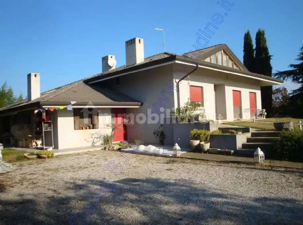 Villa in vendita a Sedegliano