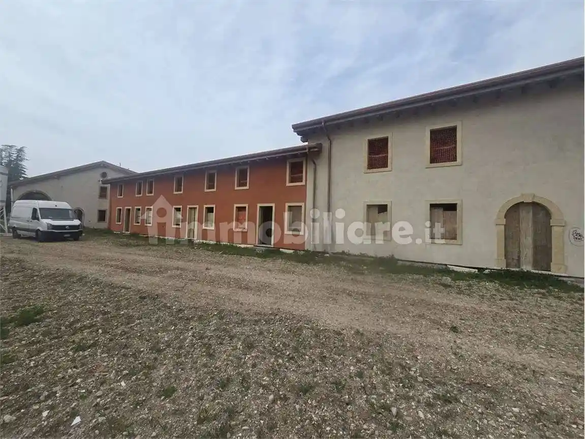 Appartamento in vendita a Povegliano Veronese