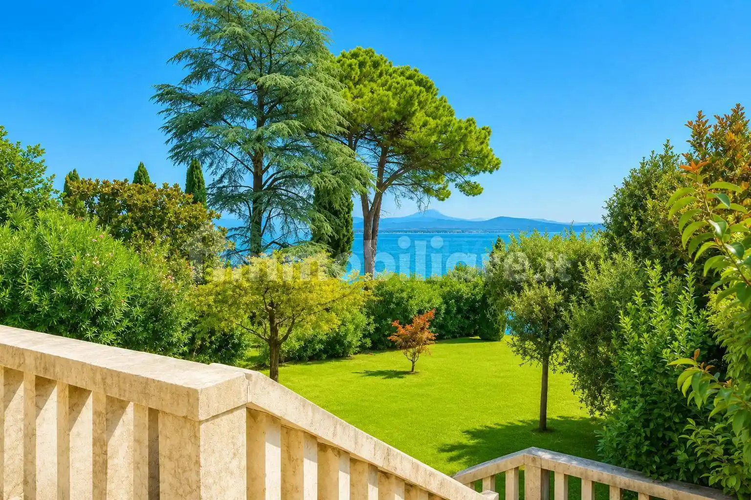 Appartamento in vendita a Padenghe sul Garda