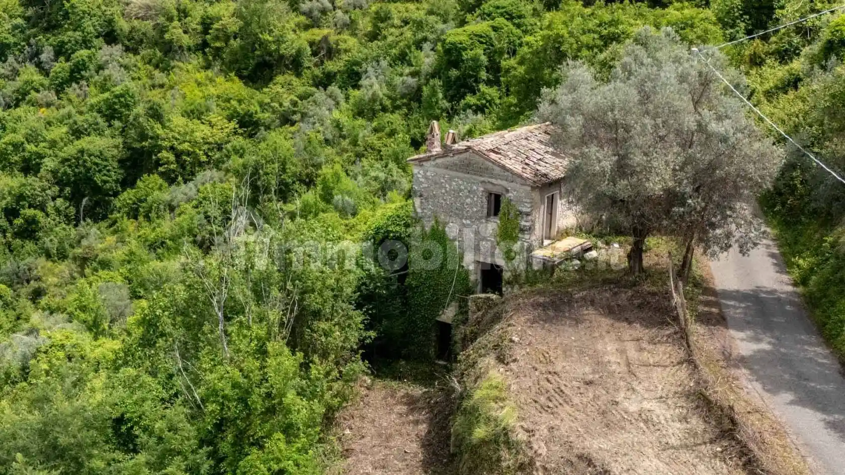 Casa indipendente in vendita a Casaprota