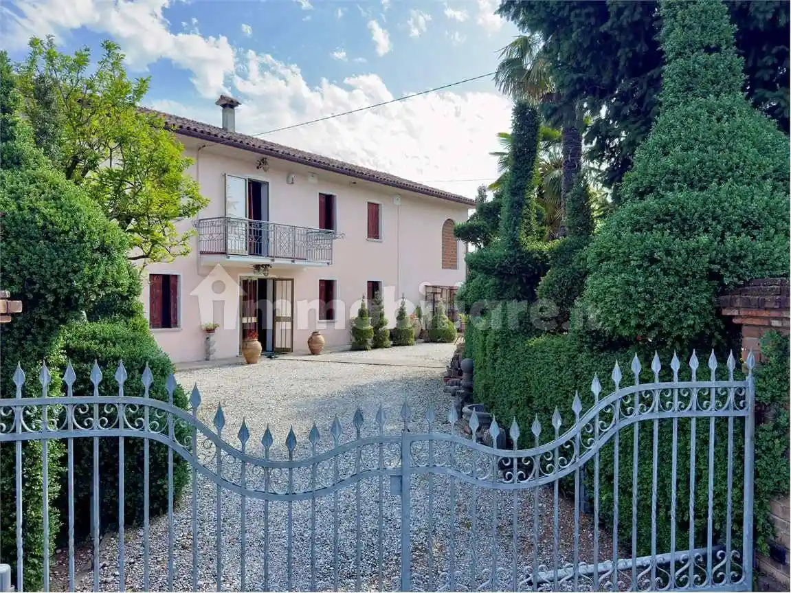 Casa indipendente in vendita a Vazzola
