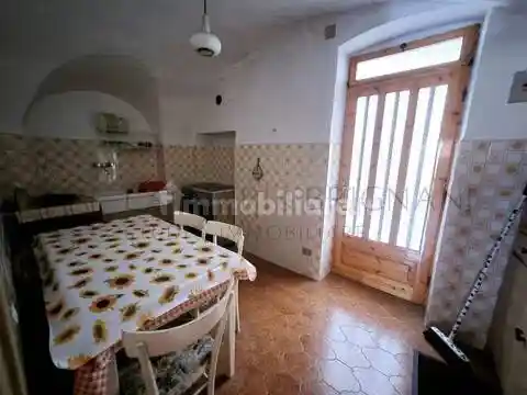 Appartamento in vendita a Pigna