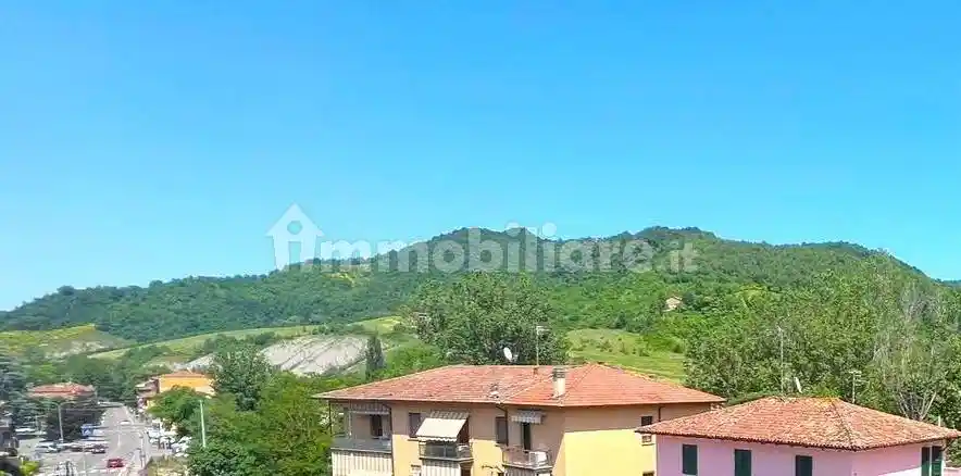 Appartamento in vendita a Monte San Pietro