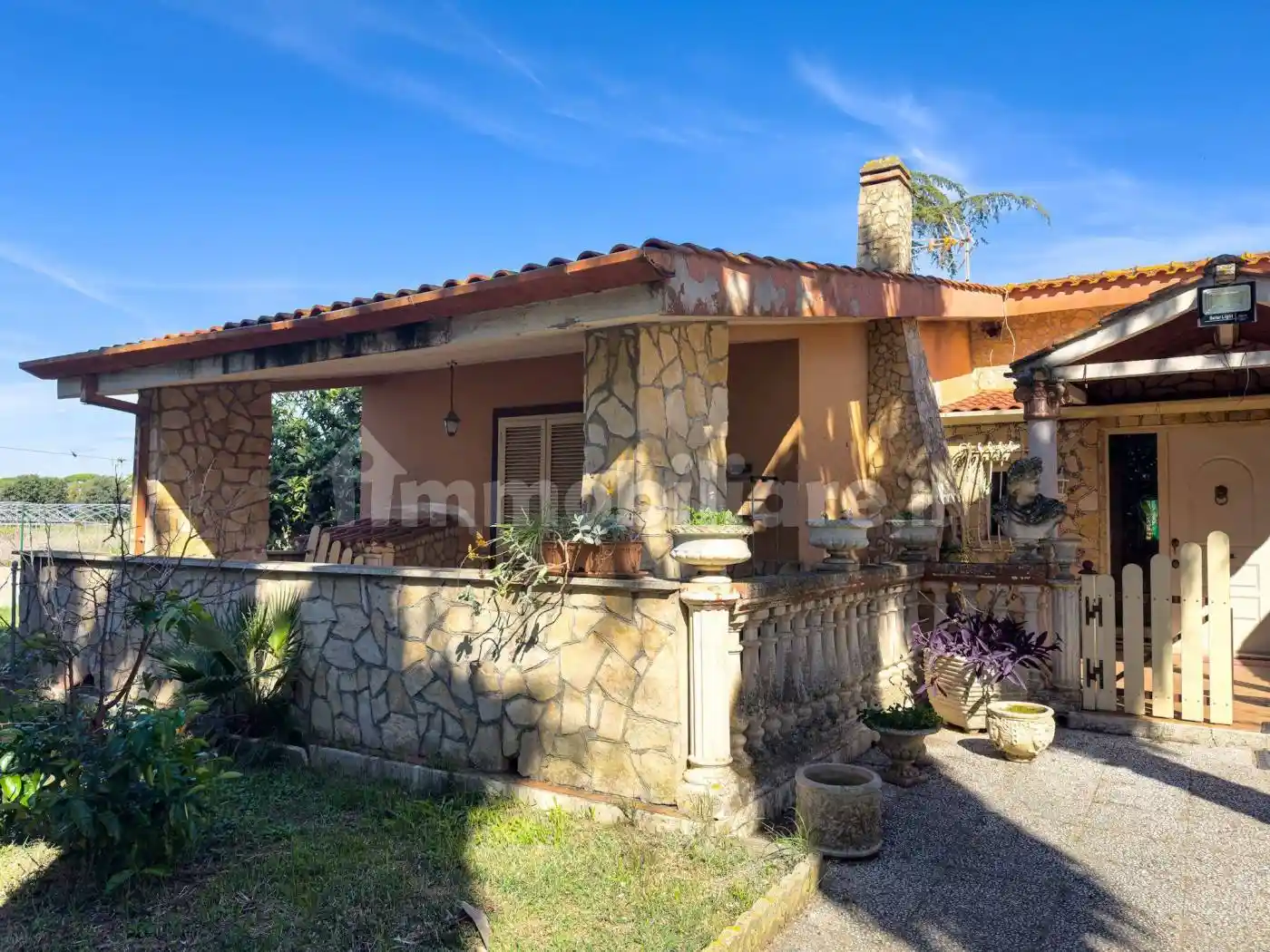 Villa in vendita a Latina