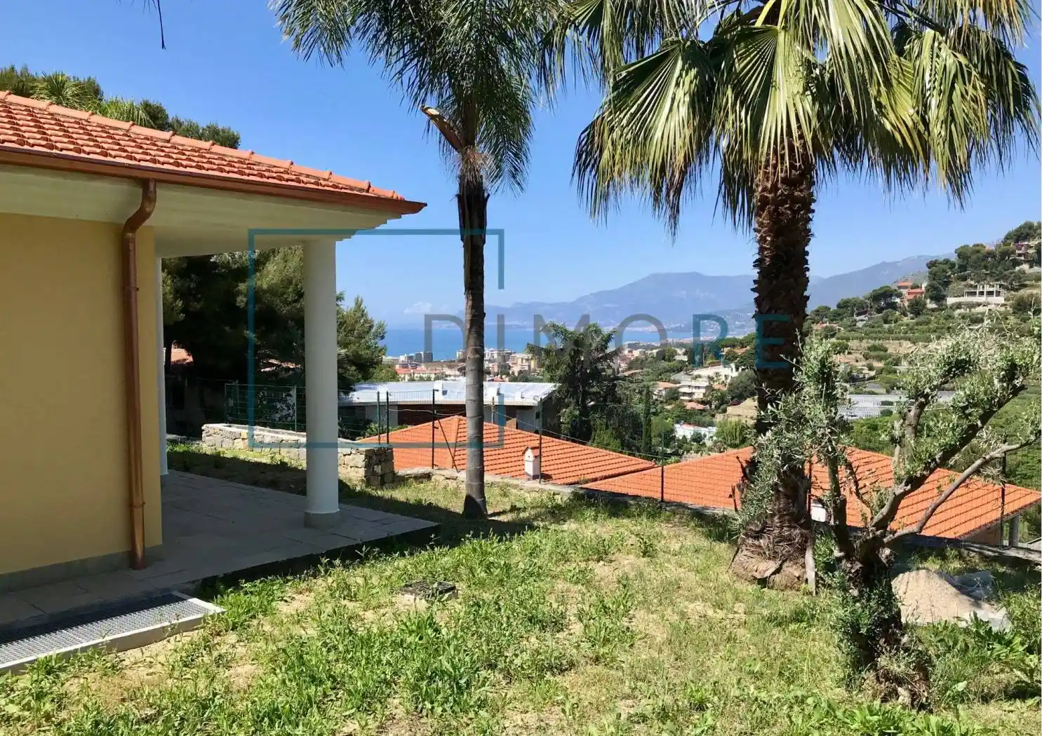Villa in vendita a Bordighera