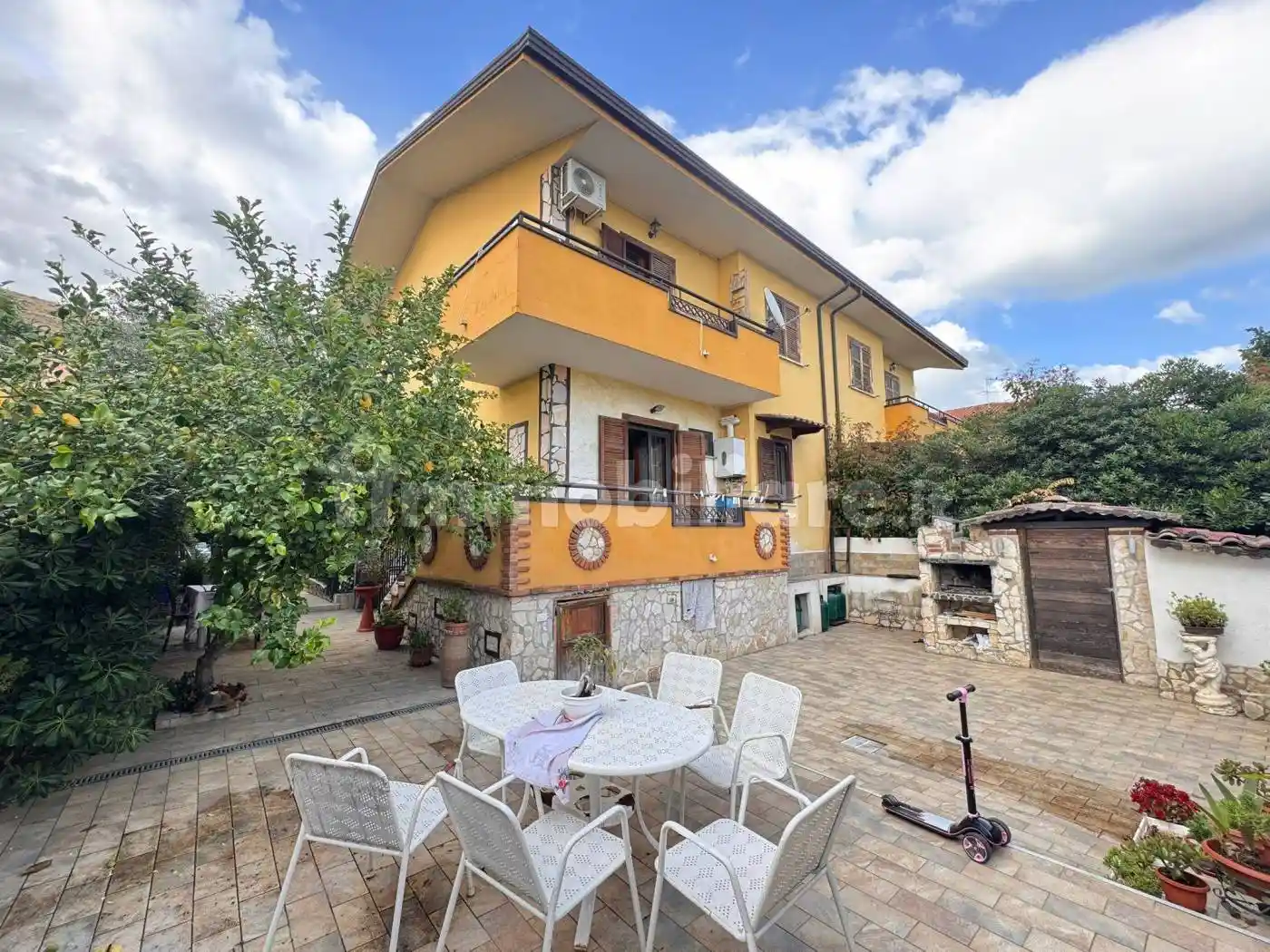 Villa in vendita a Vitulazio