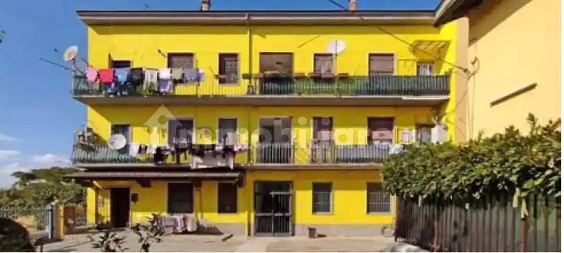 Appartamento in vendita a Bascapè