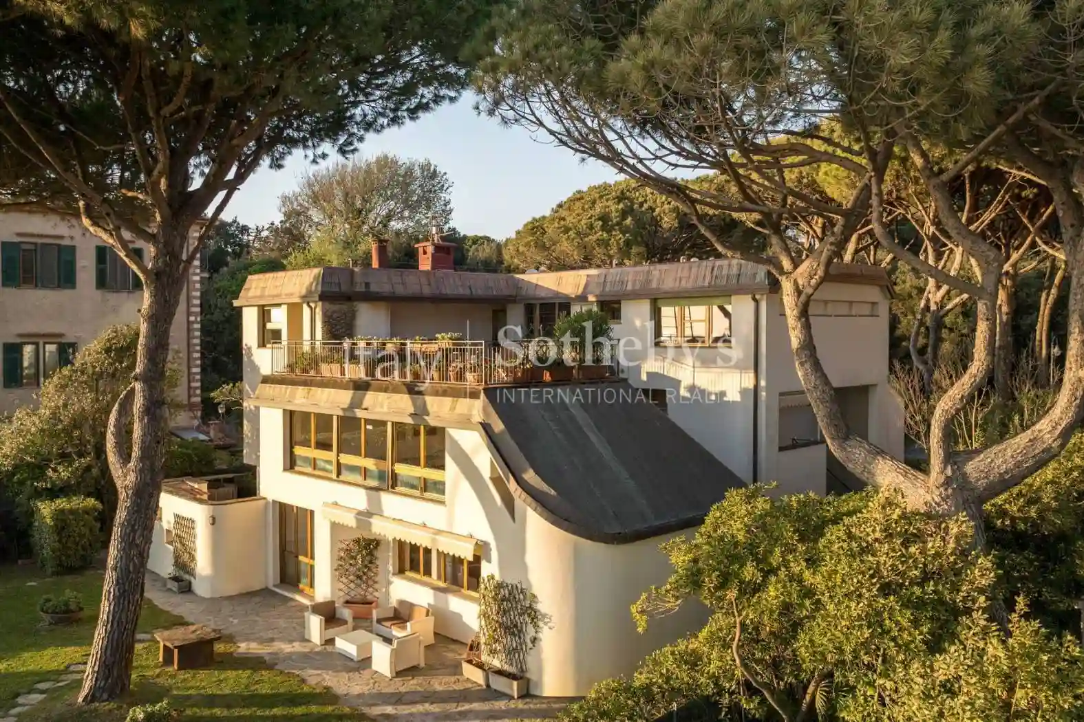 Villa - foto 2