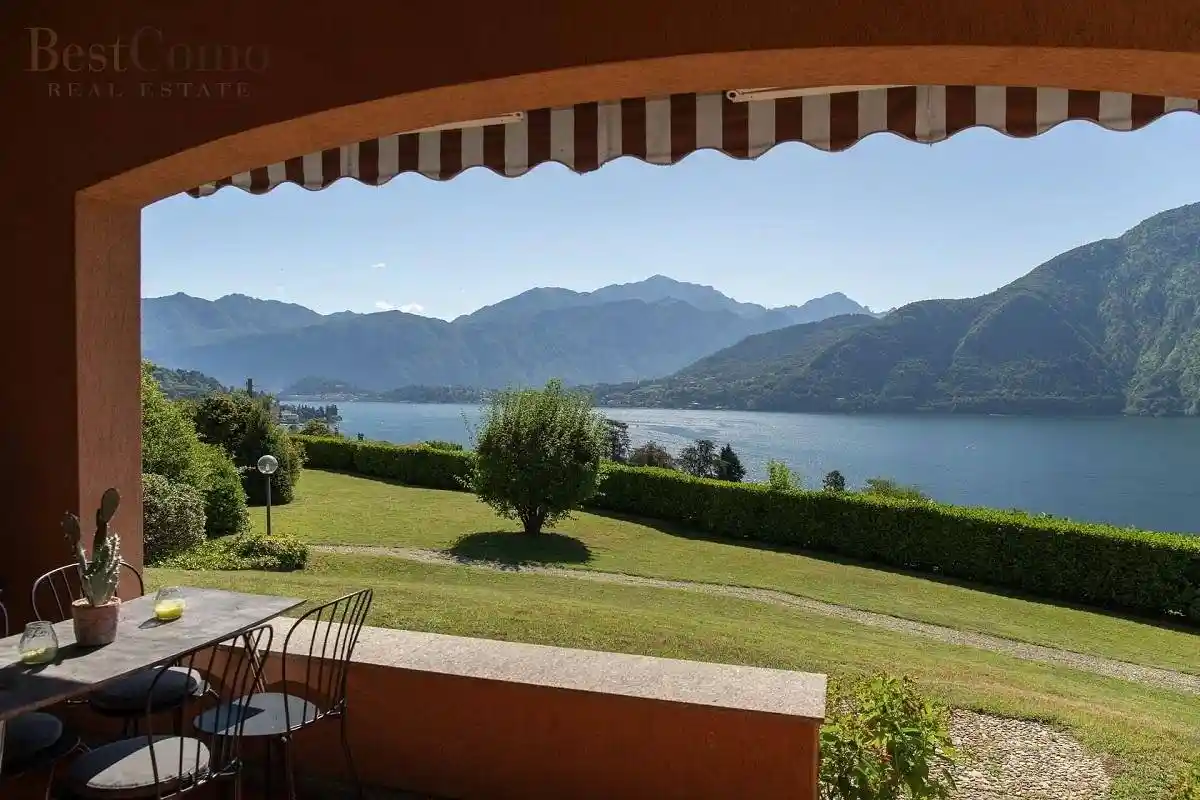 Appartamento in vendita a Tremezzina