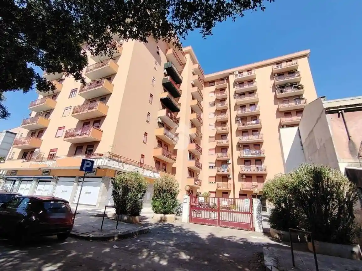 Appartamento in vendita a Palermo