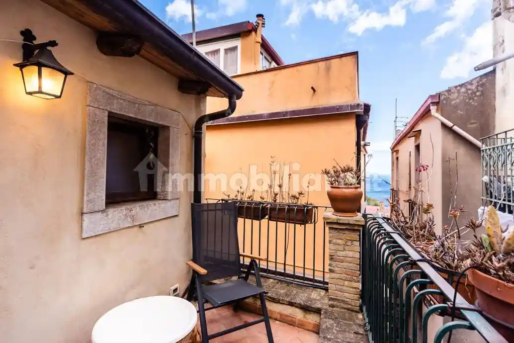 Casa indipendente in vendita a Taormina