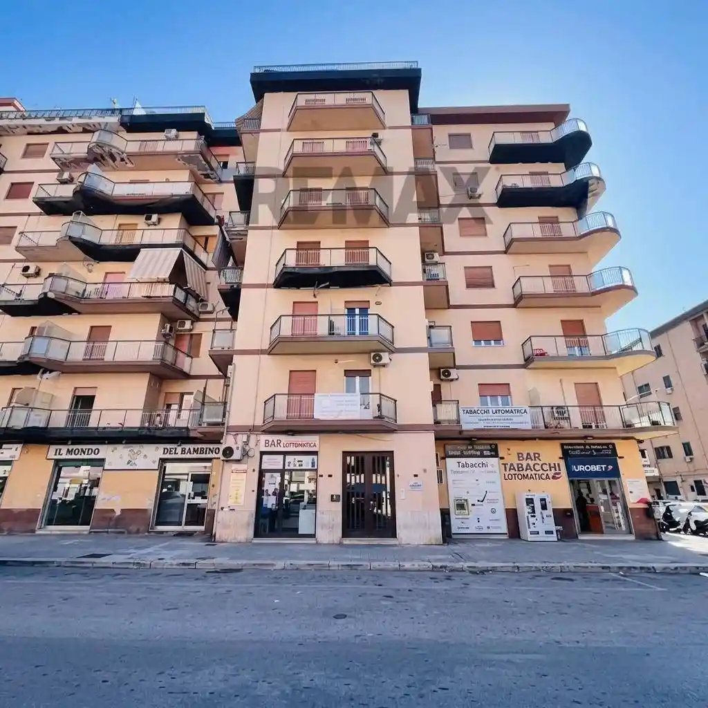 Appartamento in vendita a Palermo