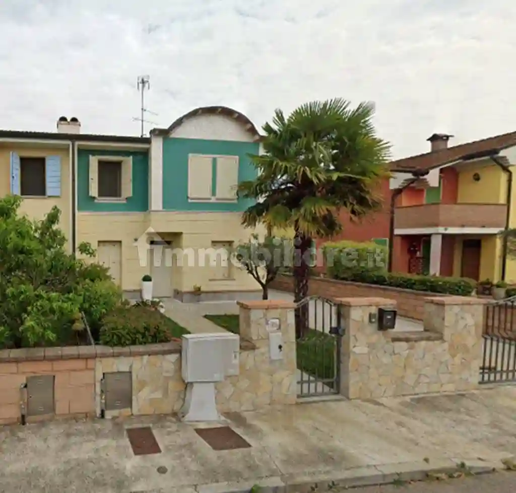 Villetta a schiera - foto 2